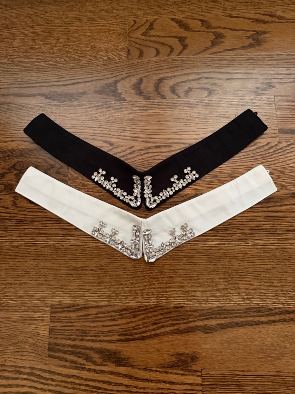 Embellished Detachable Collar bundle - Black & White